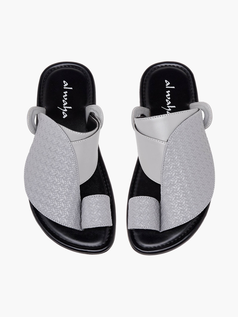 Boys Toe Loop Arabic Sandals