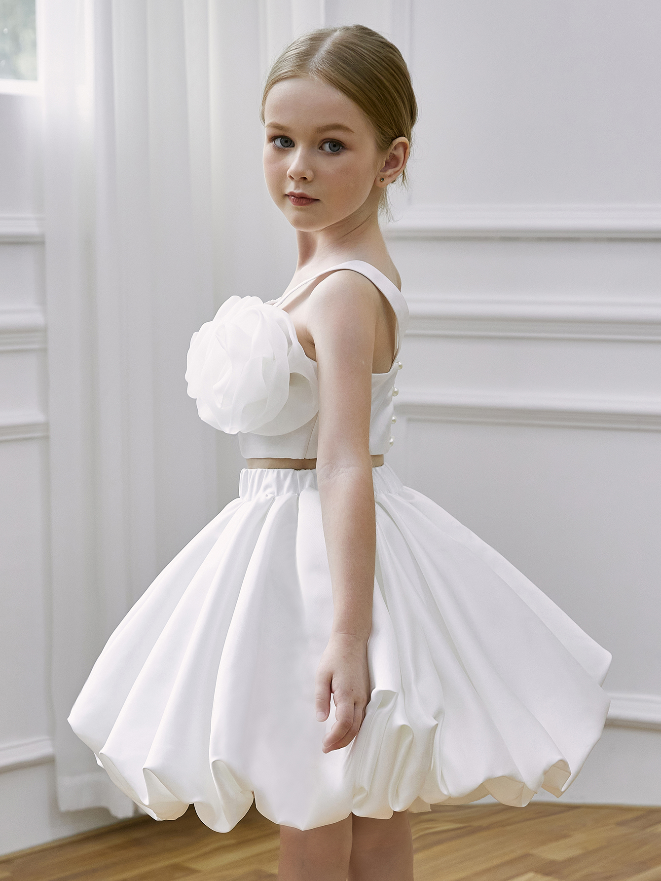 White A-Line Knee-Length Dress 