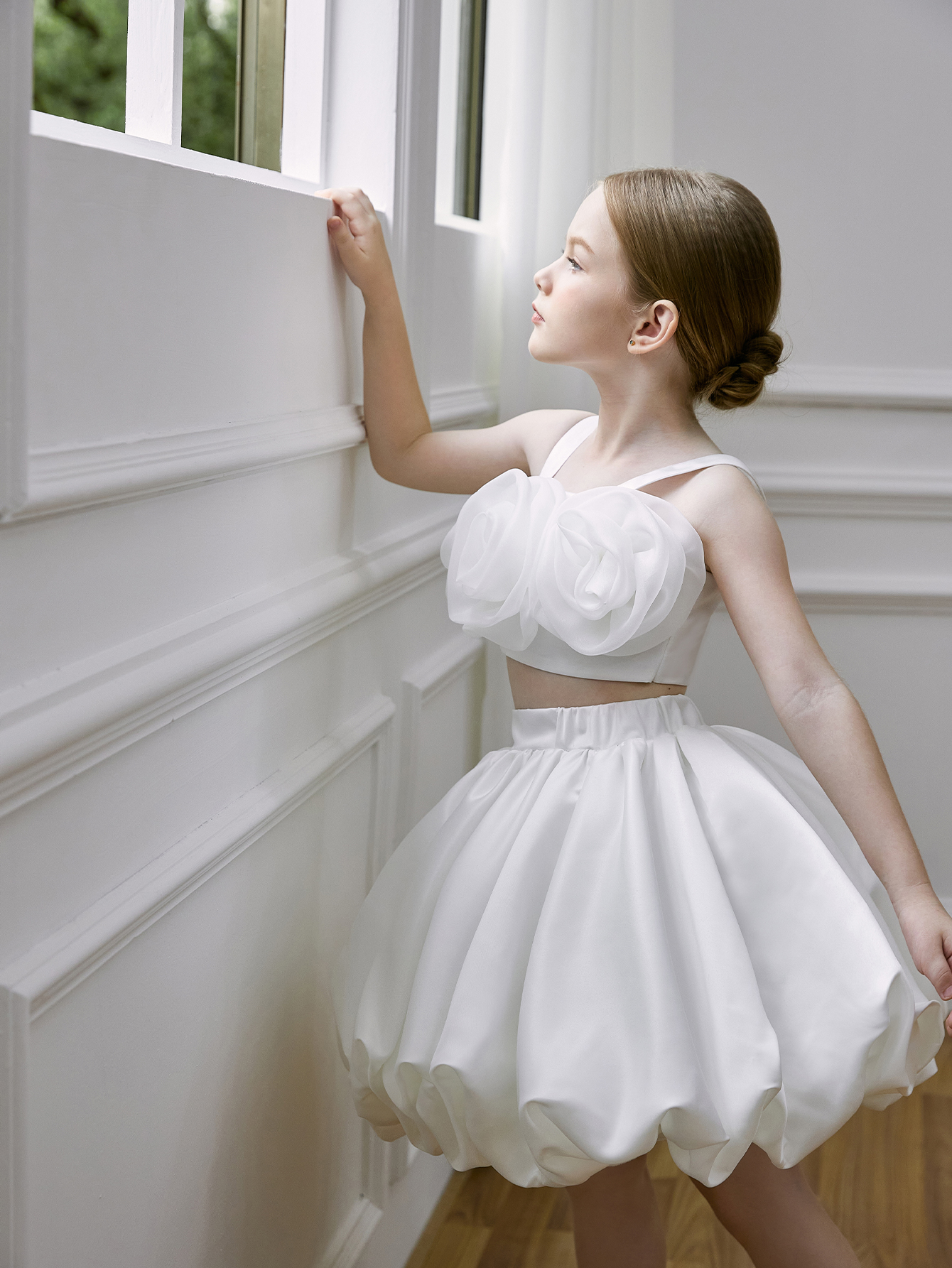 White A-Line Knee-Length Dress 