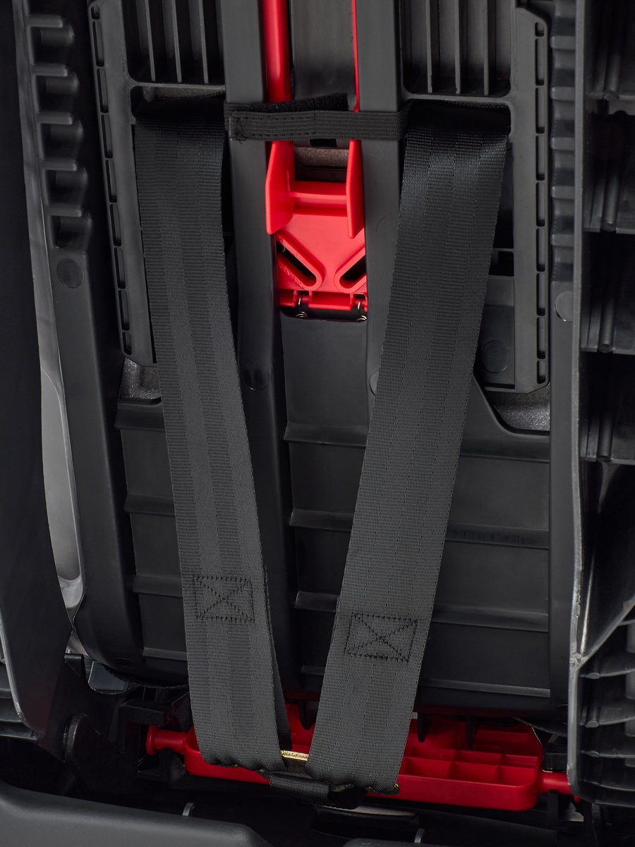 Seat Belt Fortis Car Seat with Rear and Front Facing
