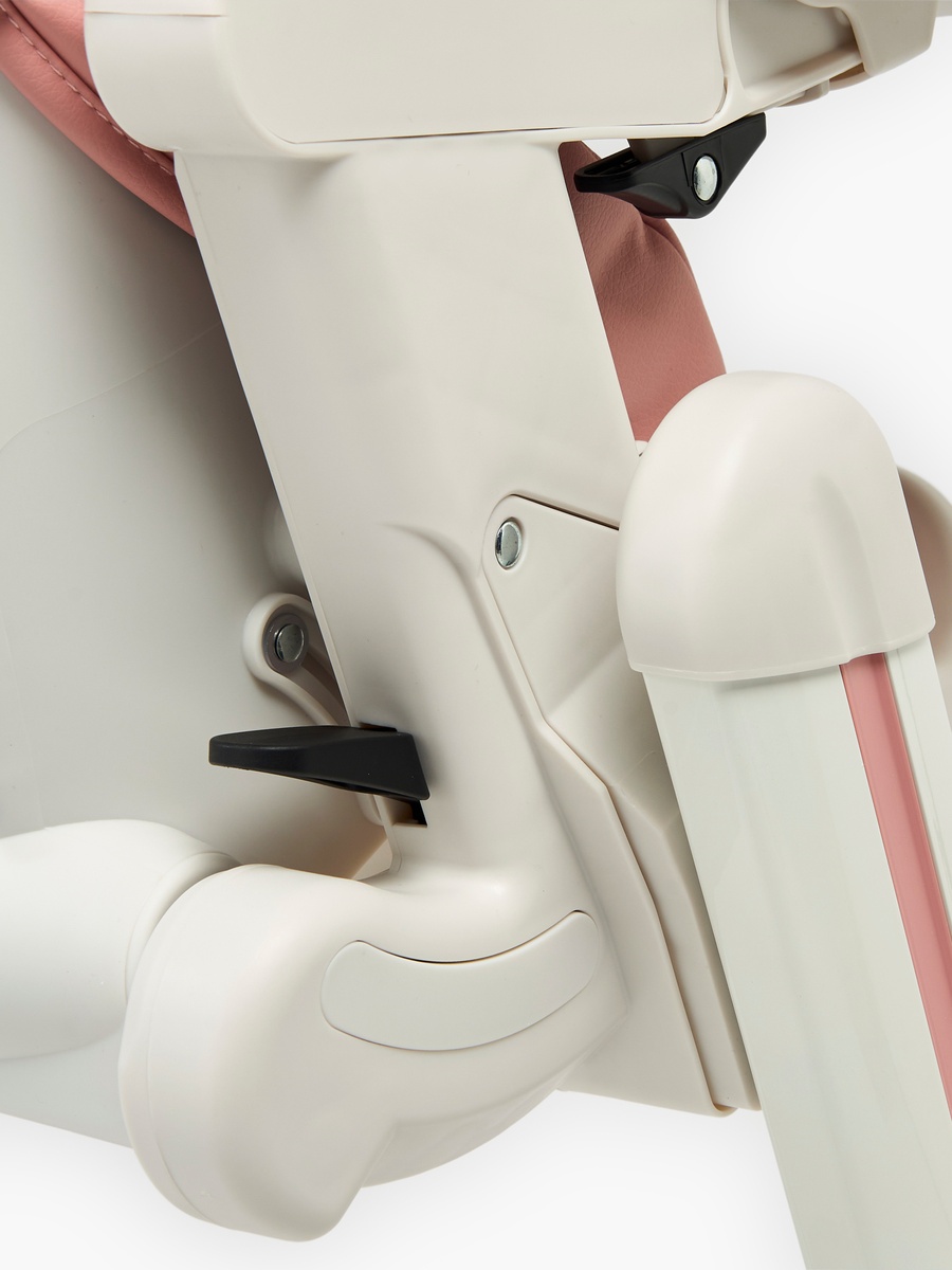Olivia High Chair with 5 Position Height Adjustment