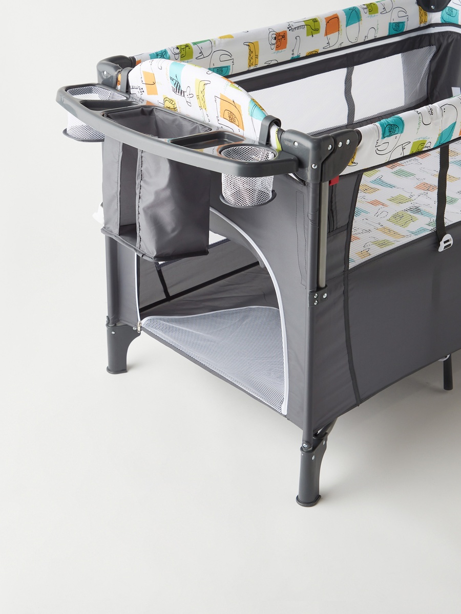 Diego 4 in 1 Co-Sleeper and Travel cot with changing Station
