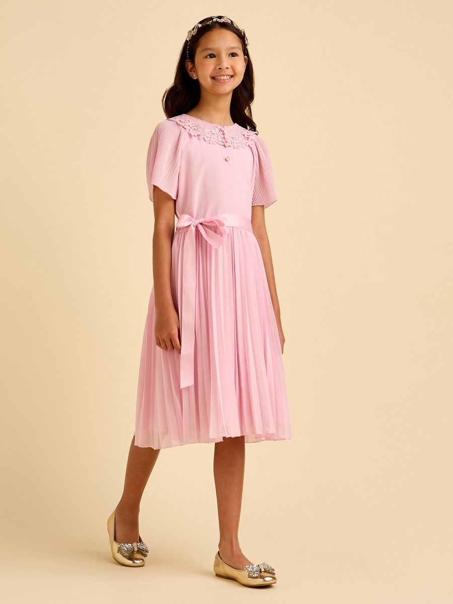 Collared Short Sleeve Dress with Tie-Up Belt