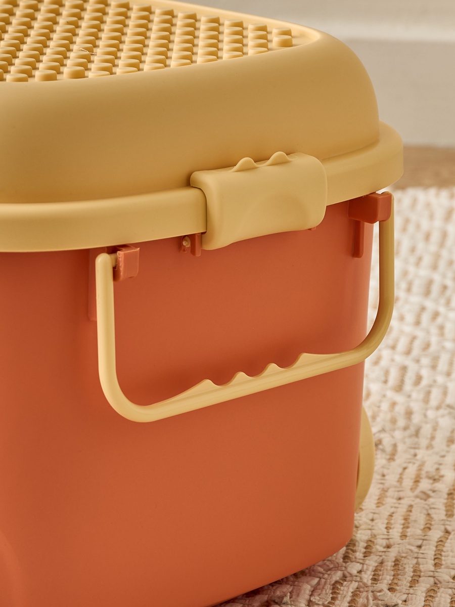 Medium Truck Storage Box with Handles