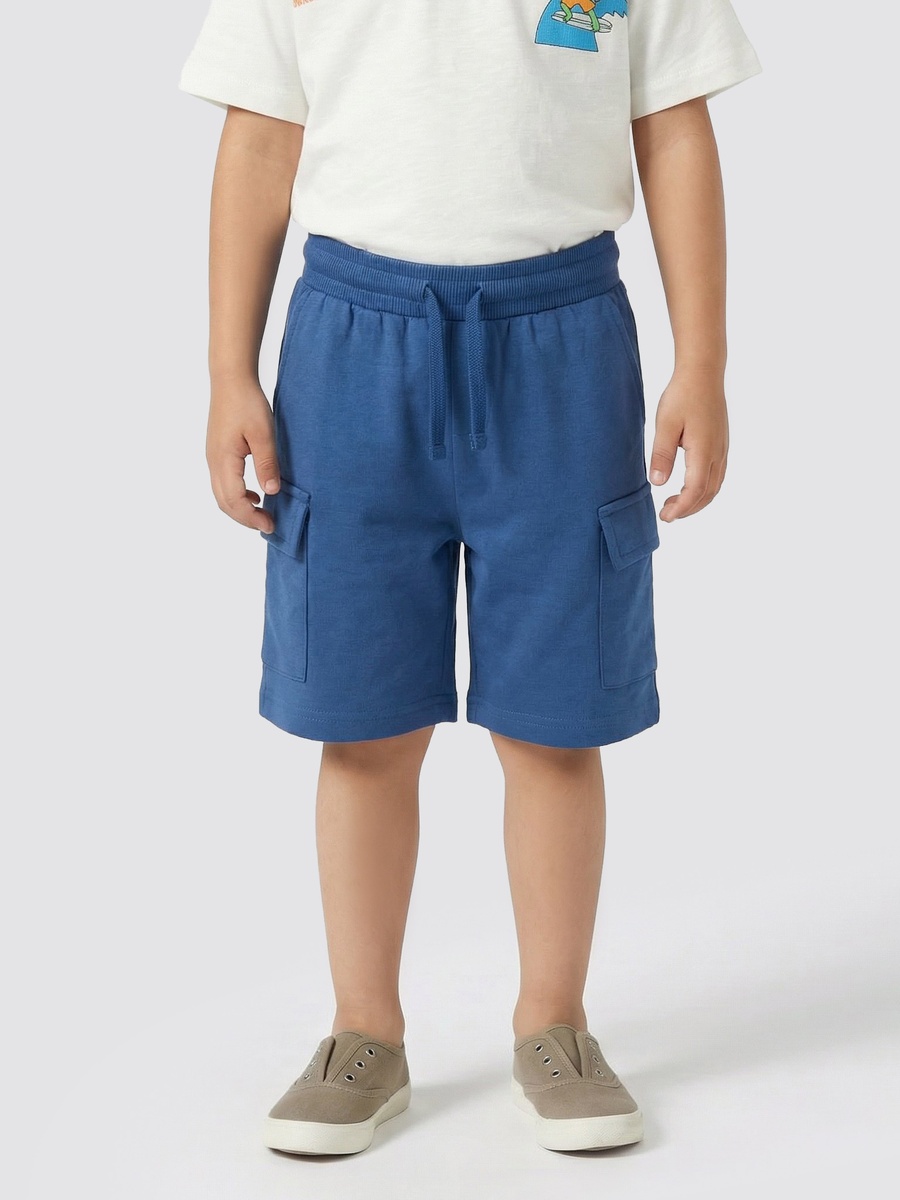 Crew Neck Short Sleeves T-Shirt and Shorts Set with Graphic Print