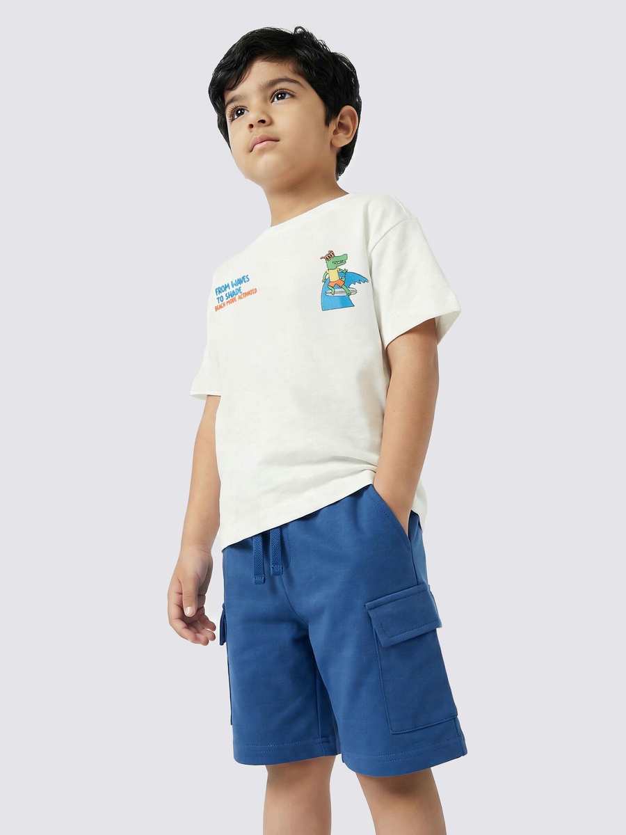 Crew Neck Short Sleeves T-Shirt and Shorts Set with Graphic Print