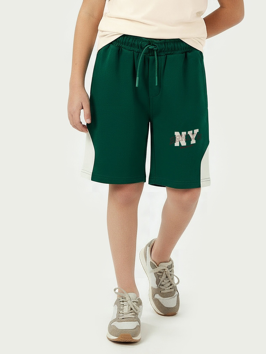 Crew Neck Short Sleeves T-Shirt and Shorts Set with Brooklyn Print