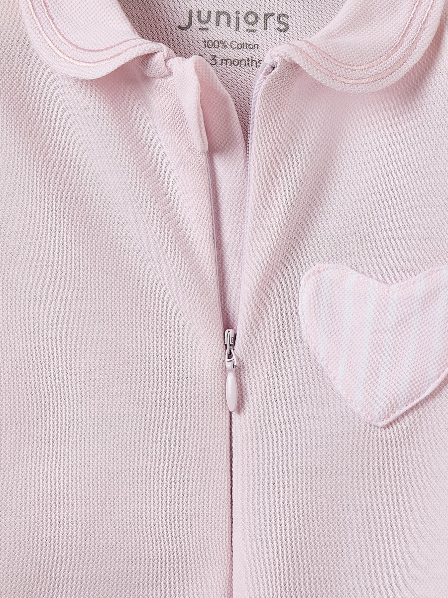 Cotton Peter Pan Collar Long Sleeves Sleepsuit with Heart Applique