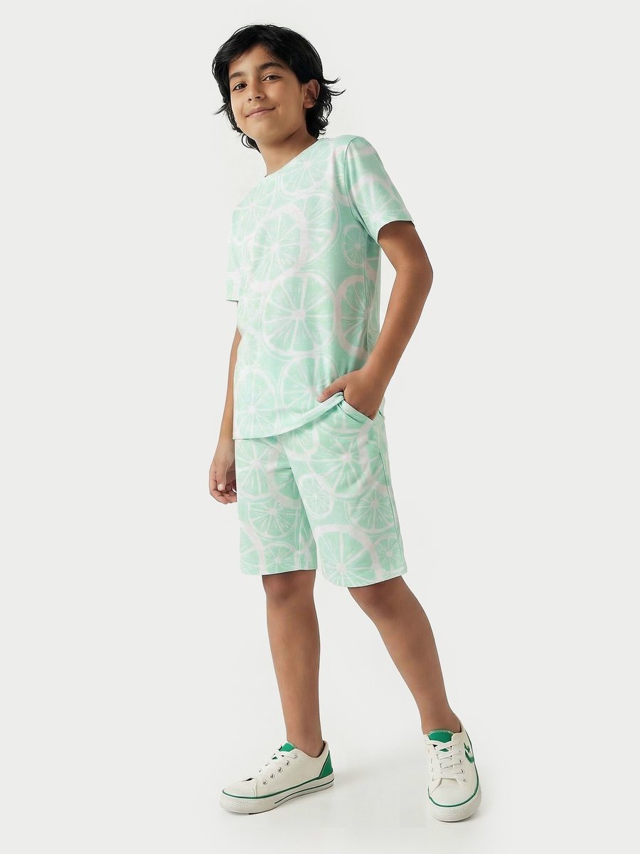 Drawstring Waist Shorts with Pockets