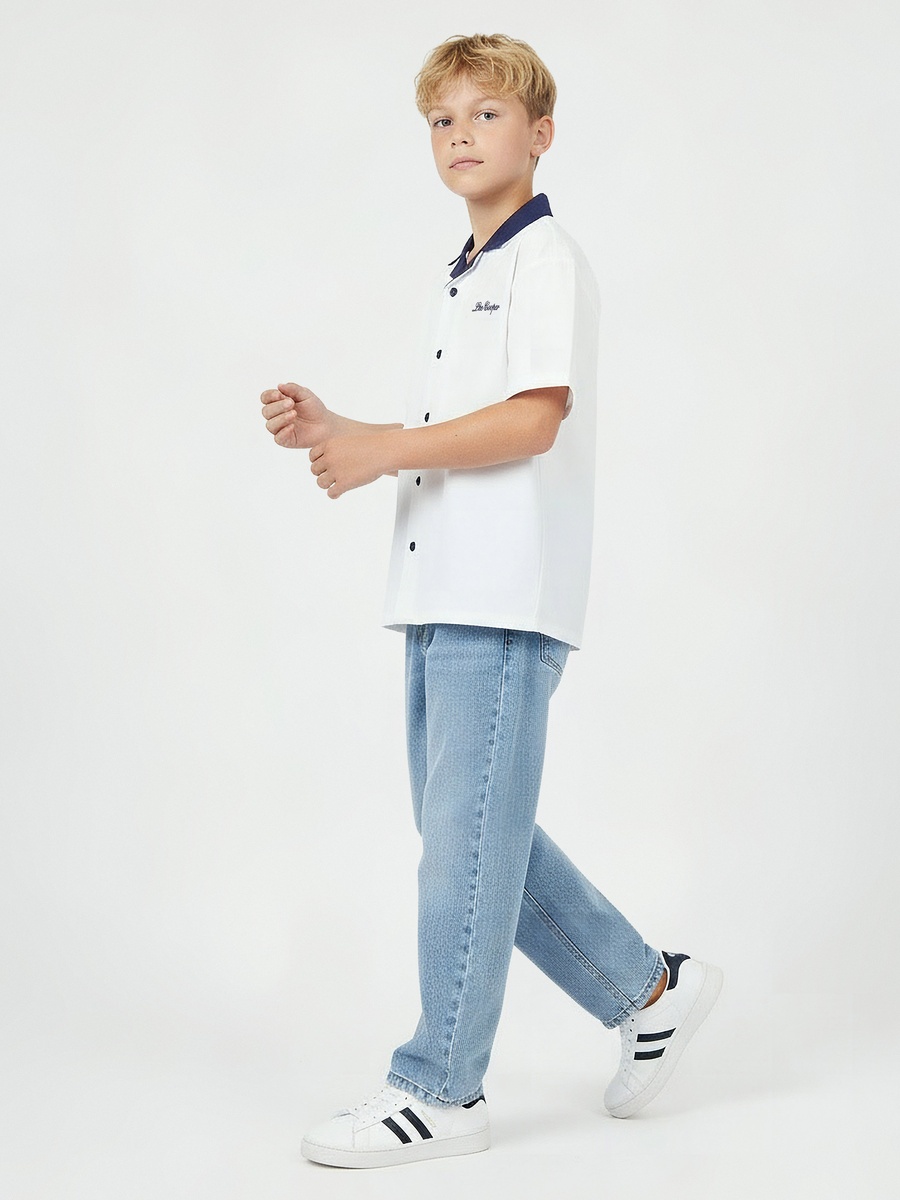 Short Sleeves Shirt with Graphic Print