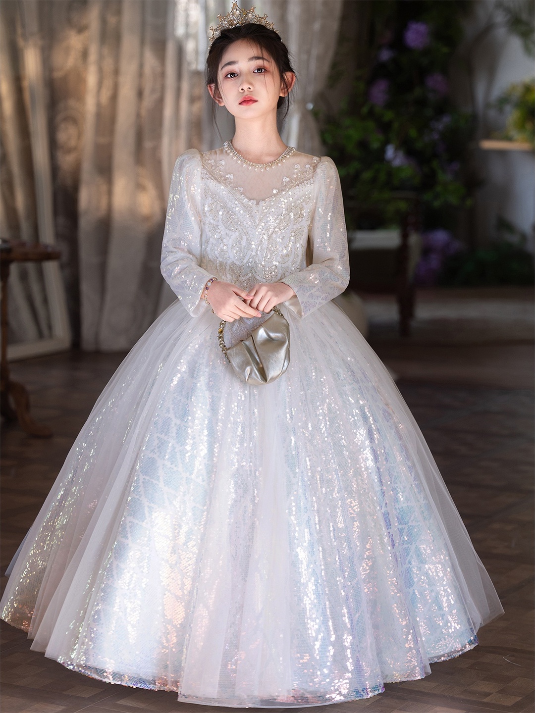 فستان أميرة مزين للبنات
