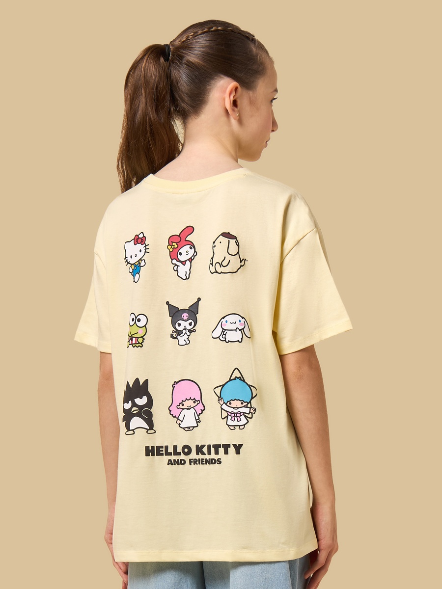 Hello Kitty and Friends Print Oversized T-Shirt
