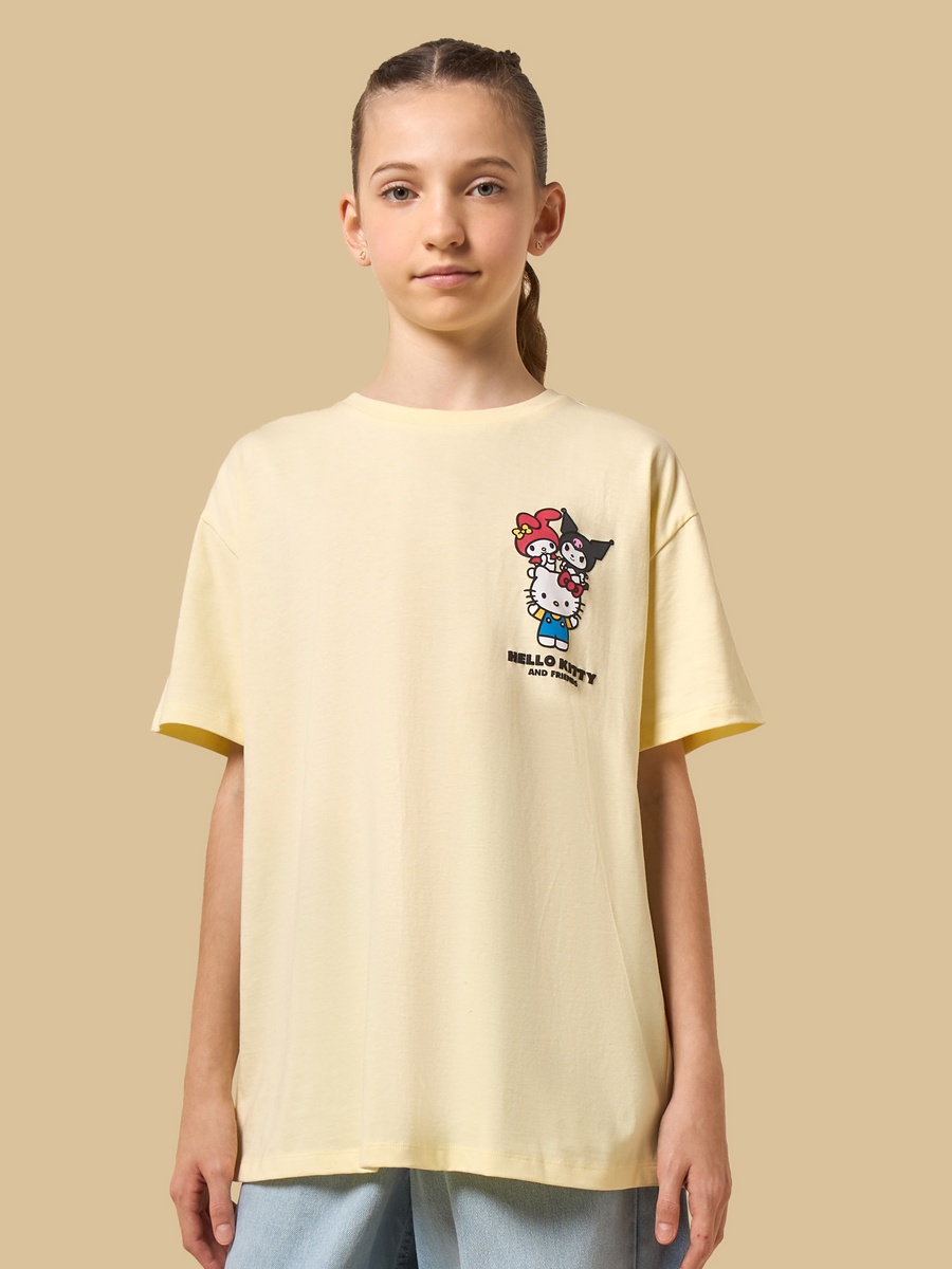 Hello Kitty and Friends Print Oversized T-Shirt