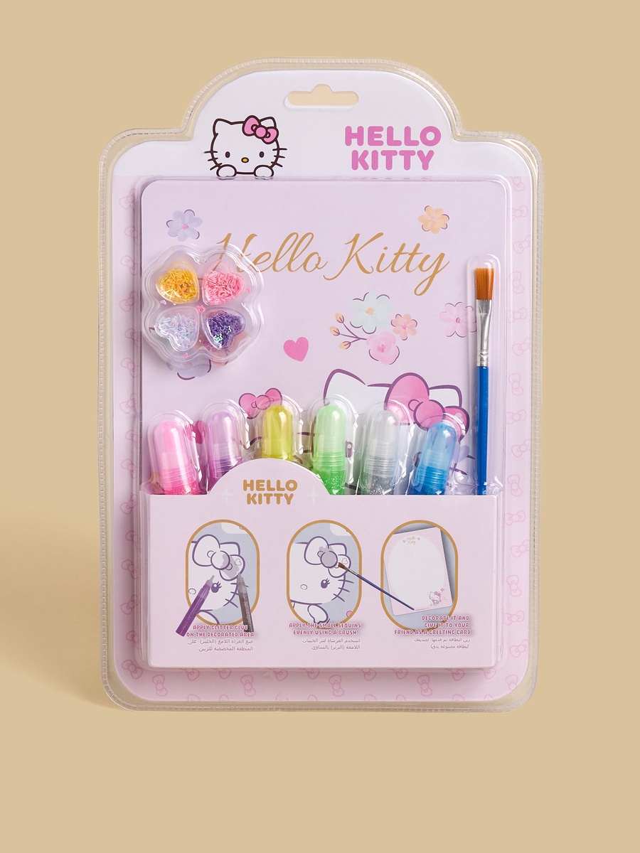 Hello Kitty and Friends Print Colouring Set