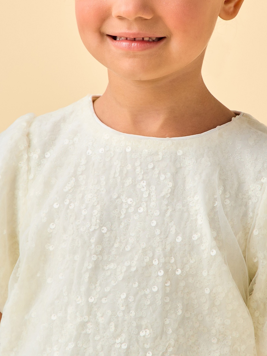 Crew Neck Short Sleeves Top and Skirt Set with Sequin Detail