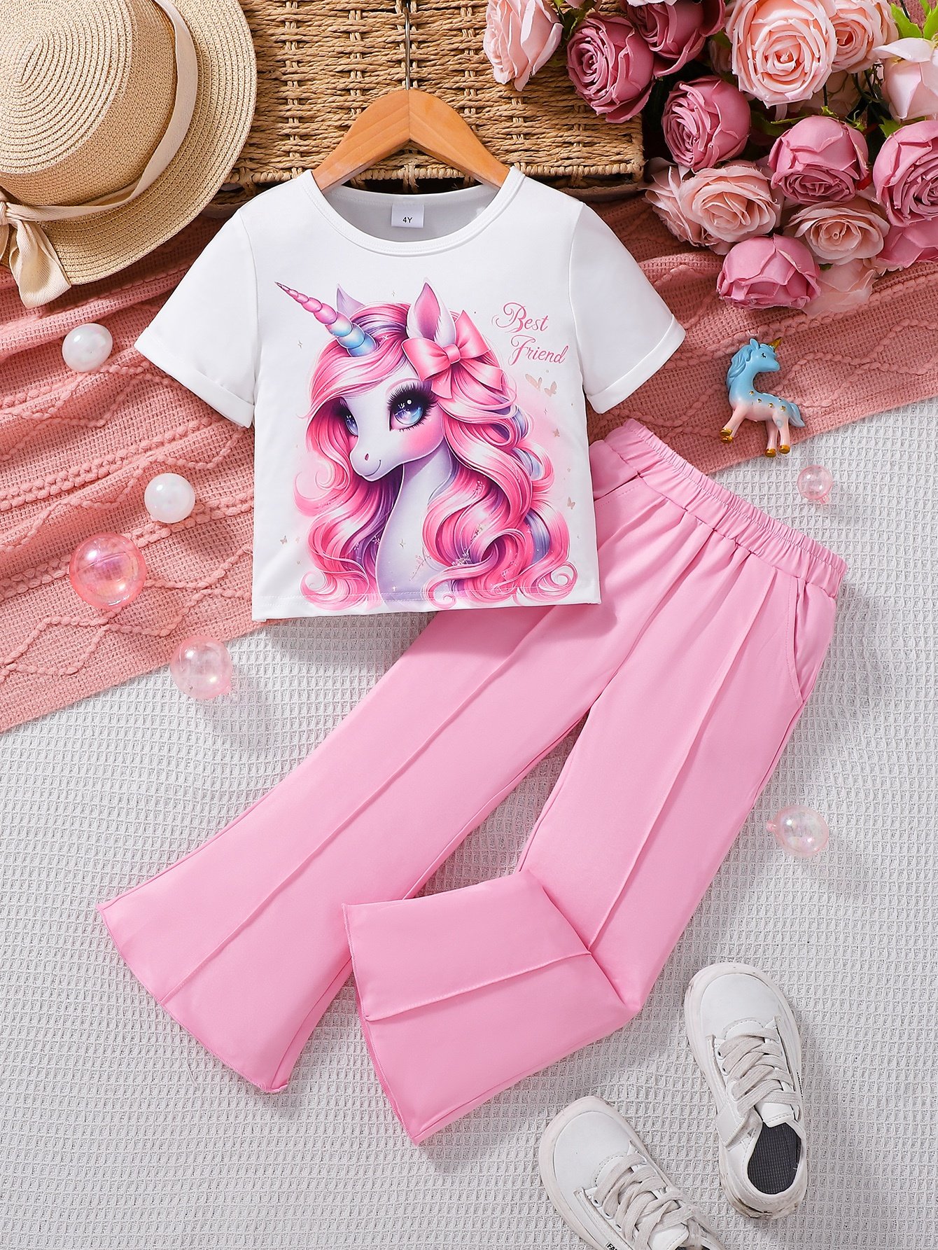 Girls Unicorn Print T-Shirt and Pink Trousers Set
