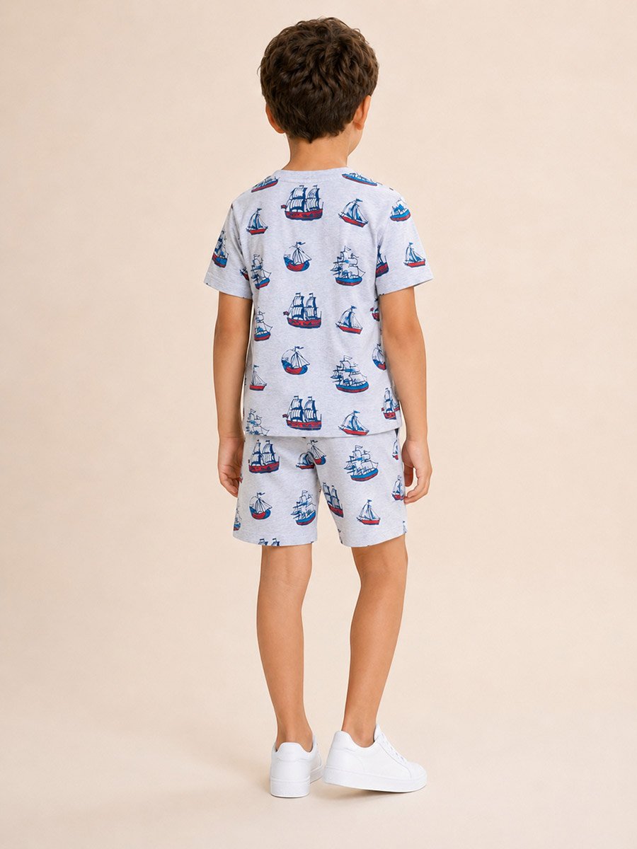 Boys Graphic Print T-Shirt and Shorts Set