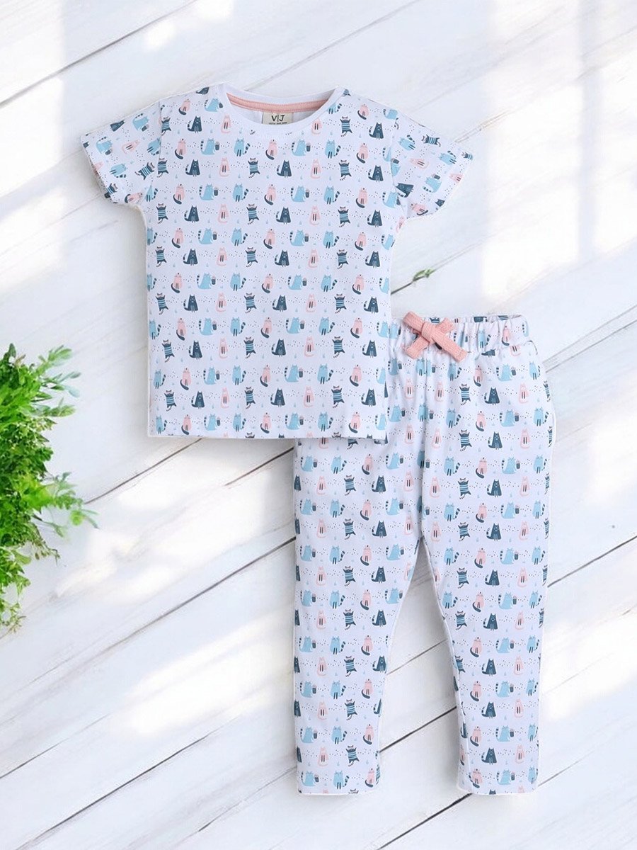 Girls All-Over Print T-Shirt and Pyjama Set
