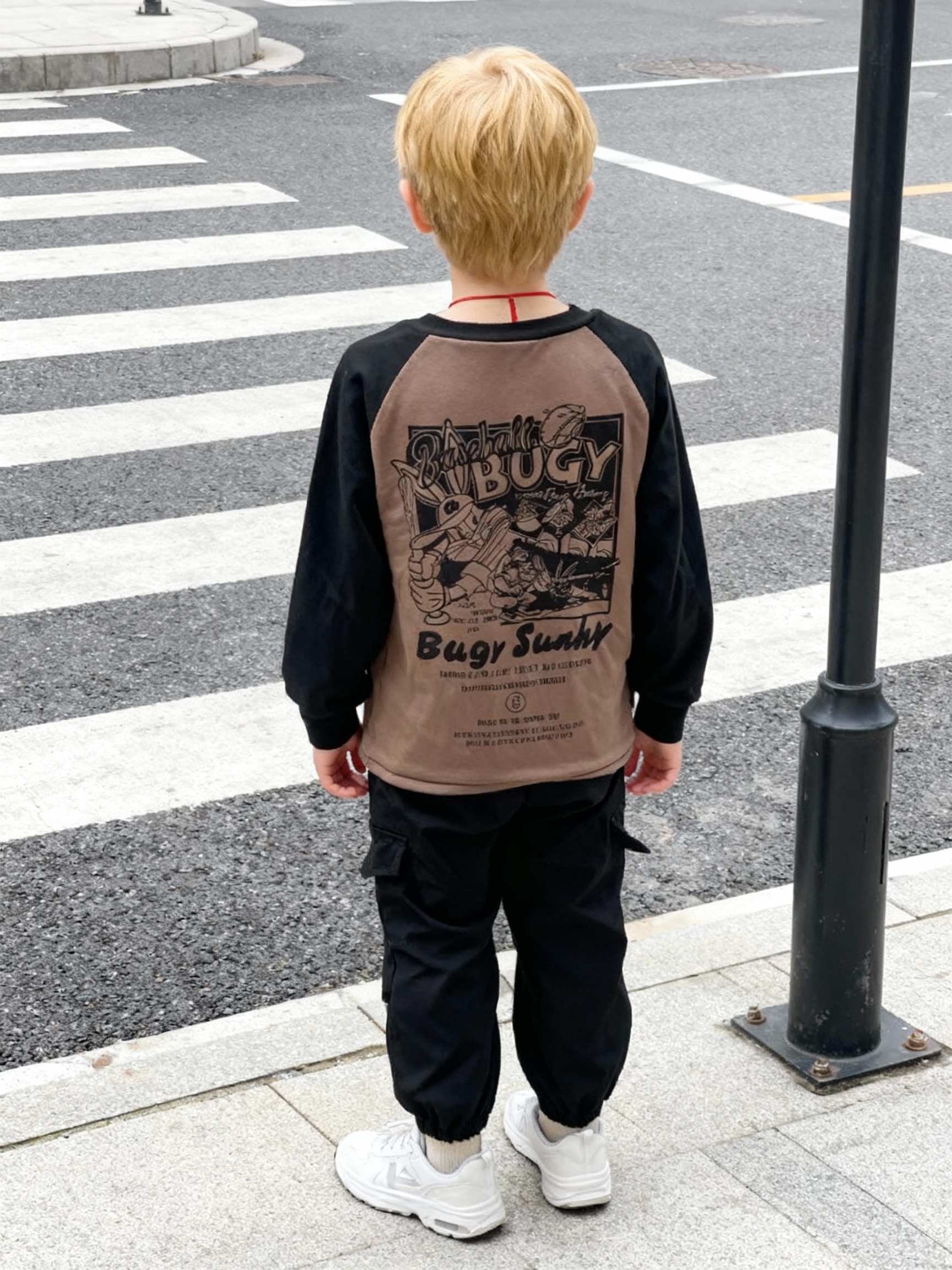Boys Graphic Long Sleeve T-Shirt and Joggers Set