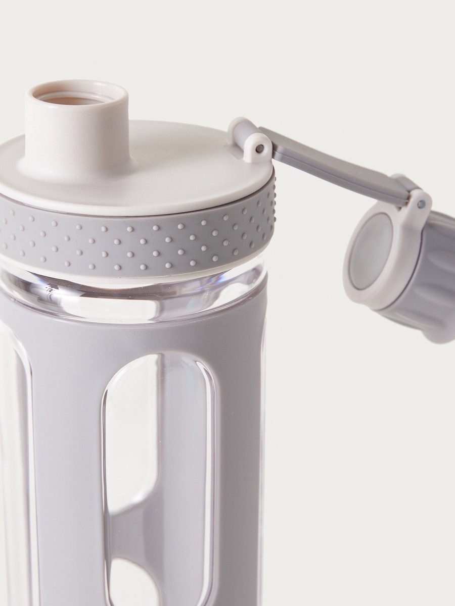 Round Water Bottle with Protection Sleeve - 750 ml