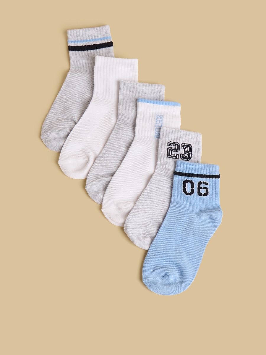 Pack of 6 - Assorted Socks