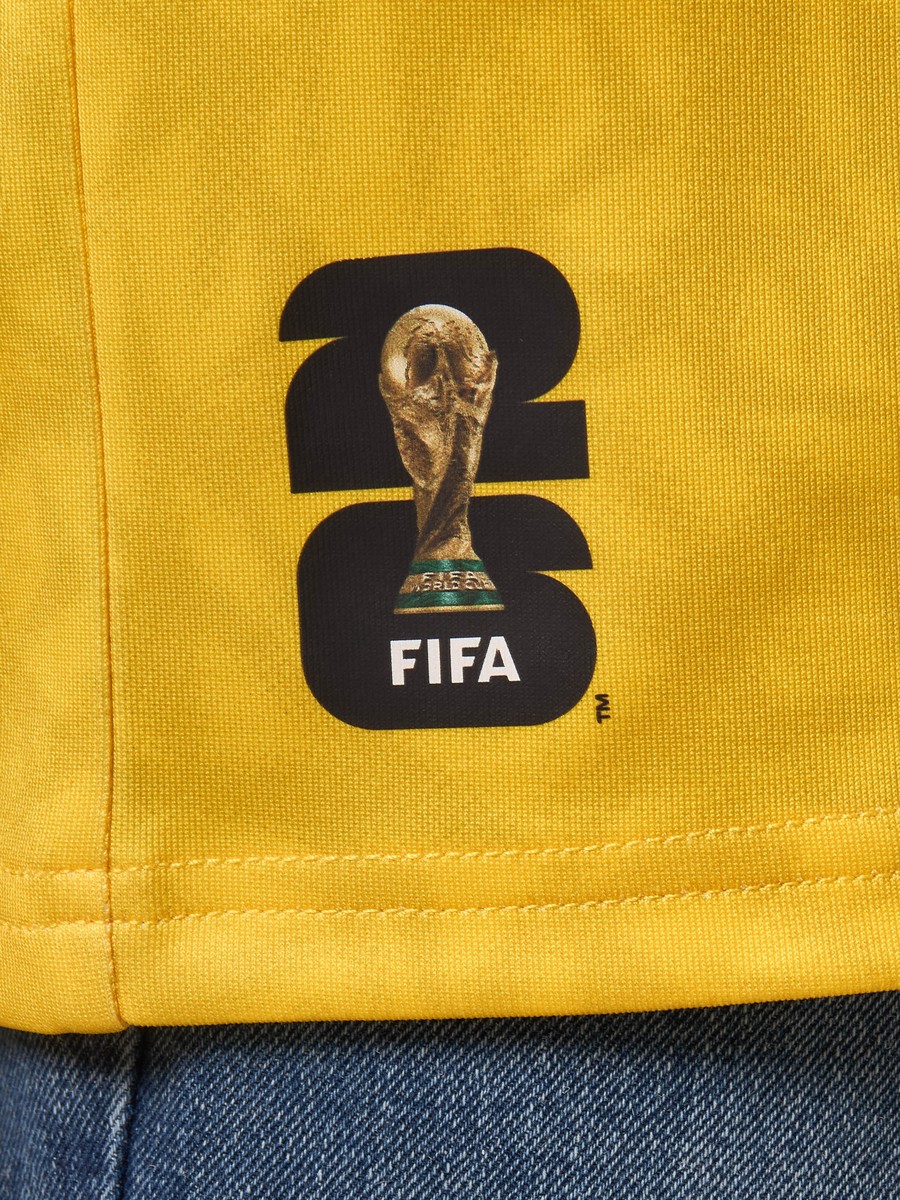 Brasil Print V Neck T-Shirt