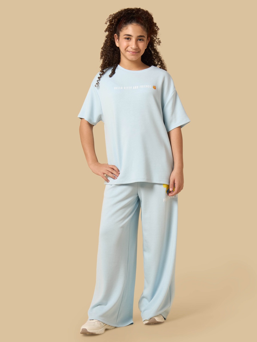 Hello Kitty and Friends Print Oversized T-Shirt