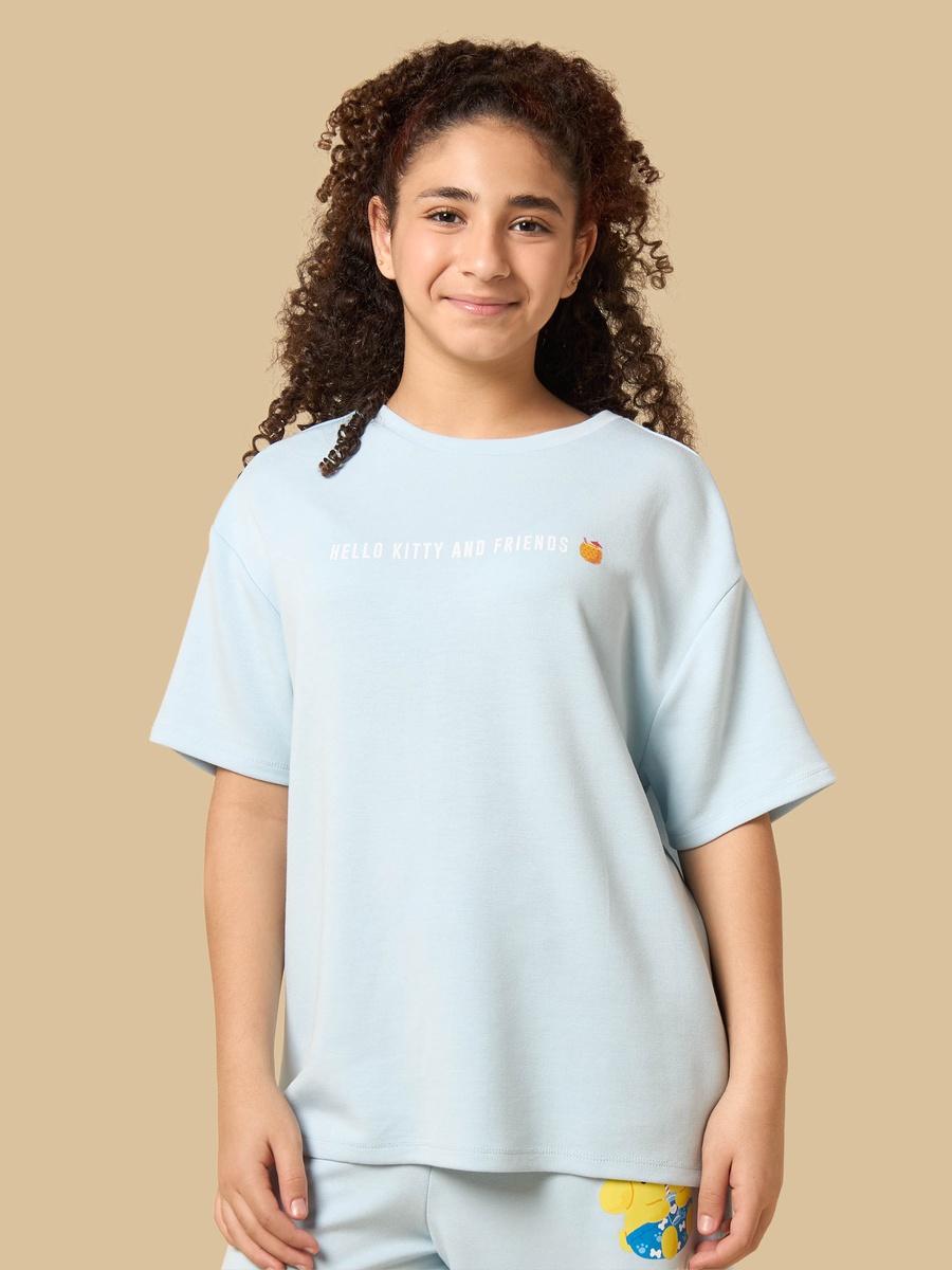 Hello Kitty and Friends Print Oversized T-Shirt
