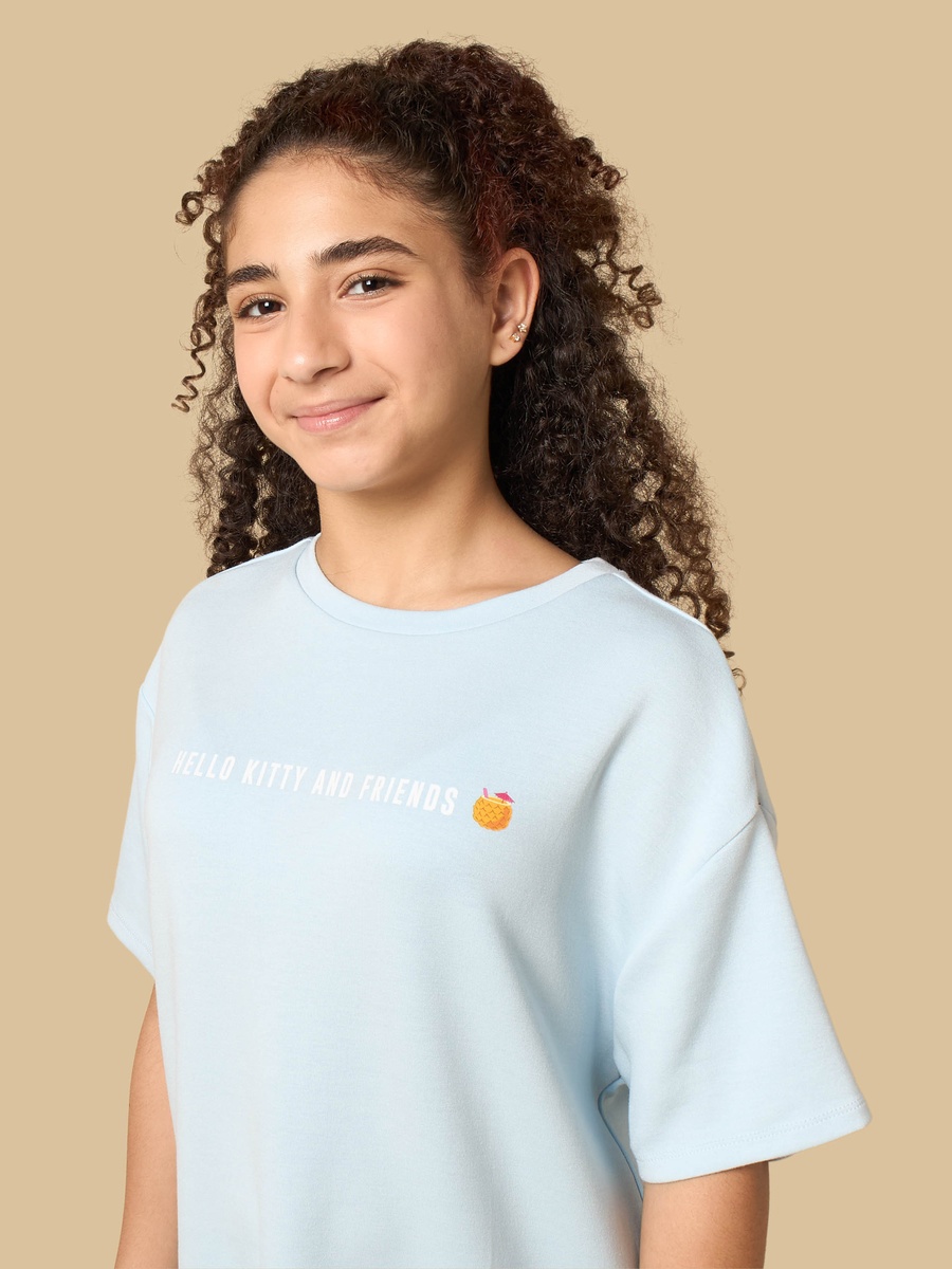 Hello Kitty and Friends Print Oversized T-Shirt