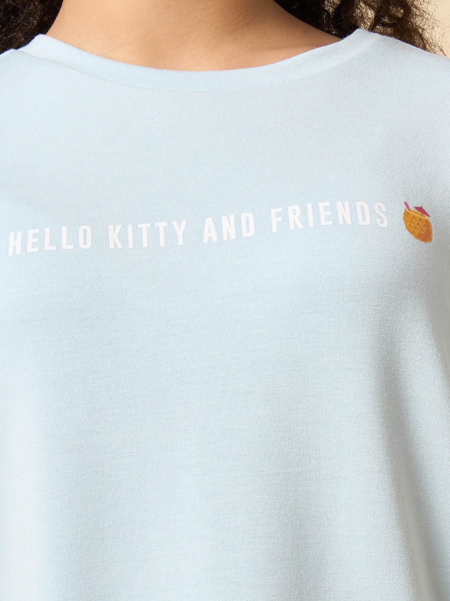Hello Kitty and Friends Print Oversized T-Shirt