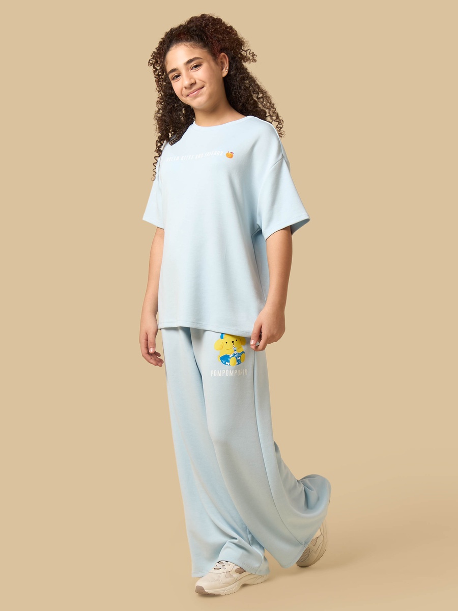 Hello Kitty and Friends Print Oversized T-Shirt