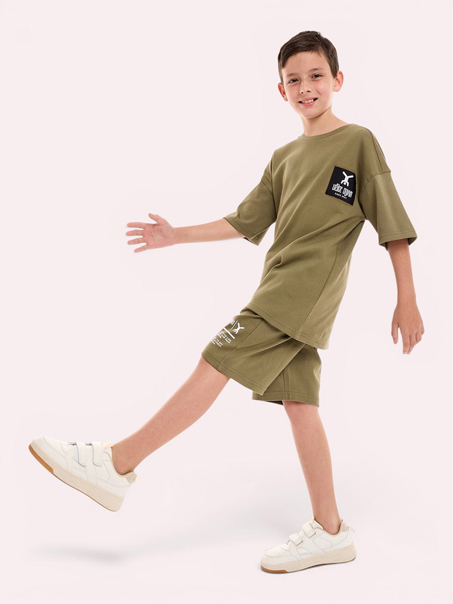Boys Text Print Oversized T-Shirt and Shorts Set