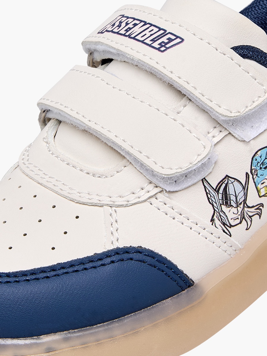 Boys Avengers Print Hook and Loop Ankle Sneakers