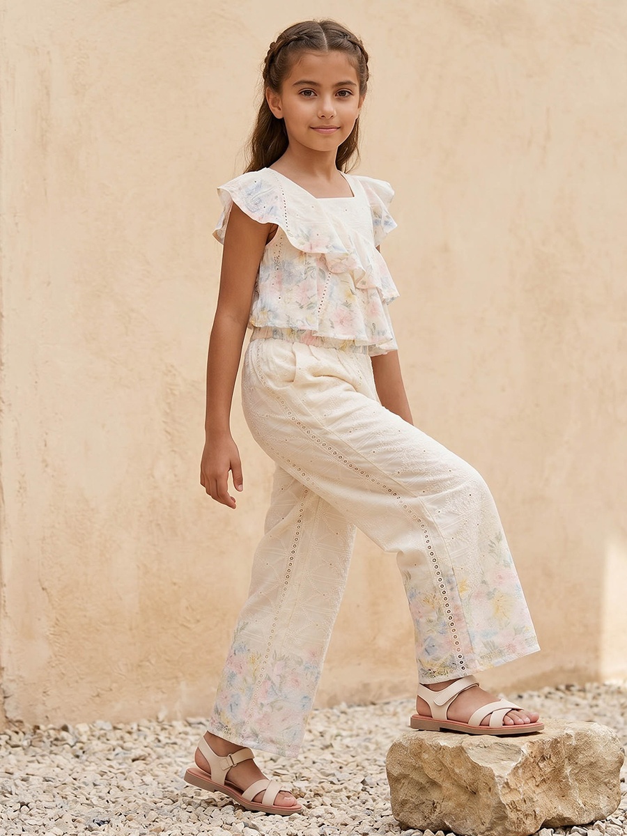 Mid Rise Wide Leg Trousers with Embroidery