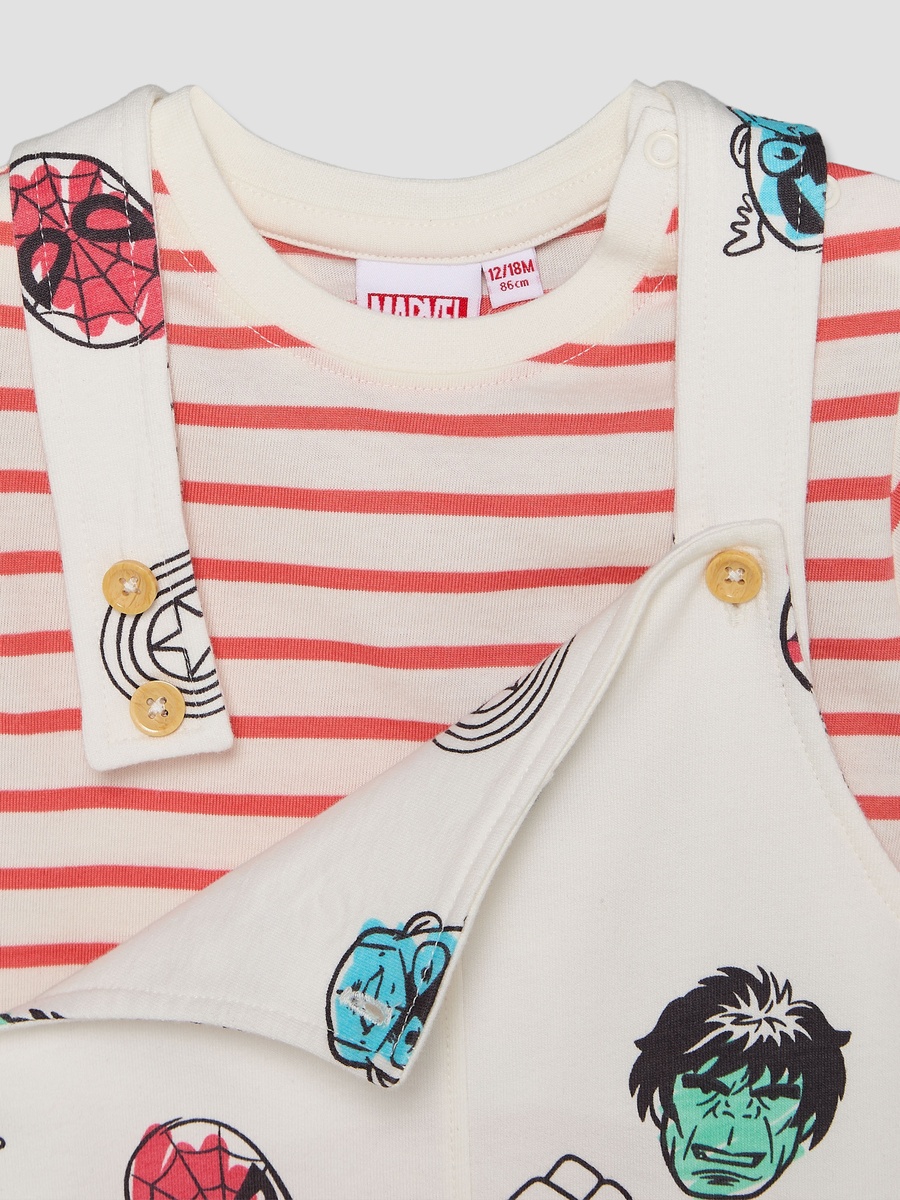 Crew Neck Short Sleeves T-Shirt and Dungaree Set with Avengers Print
