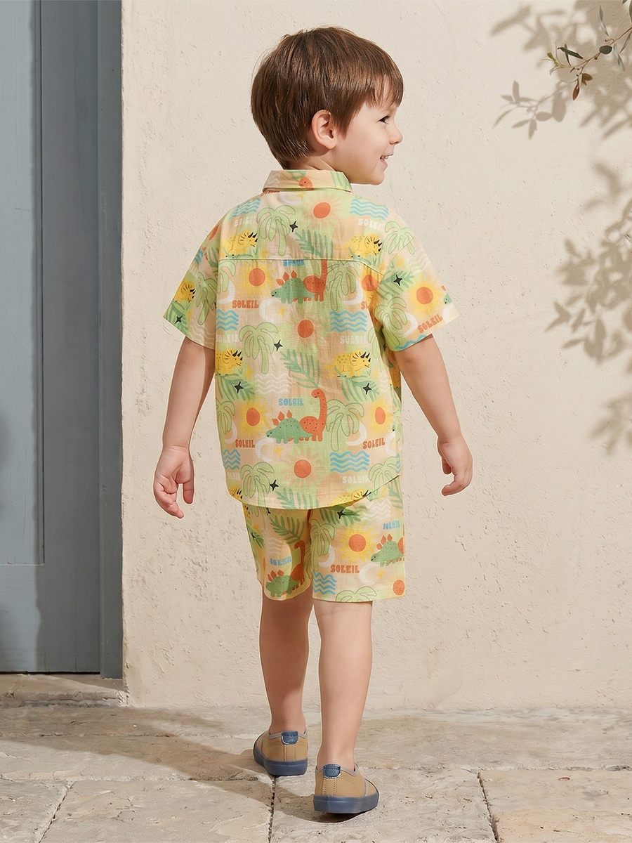 Collared Short Sleeves Shirt and Shorts Set with Tropical Print