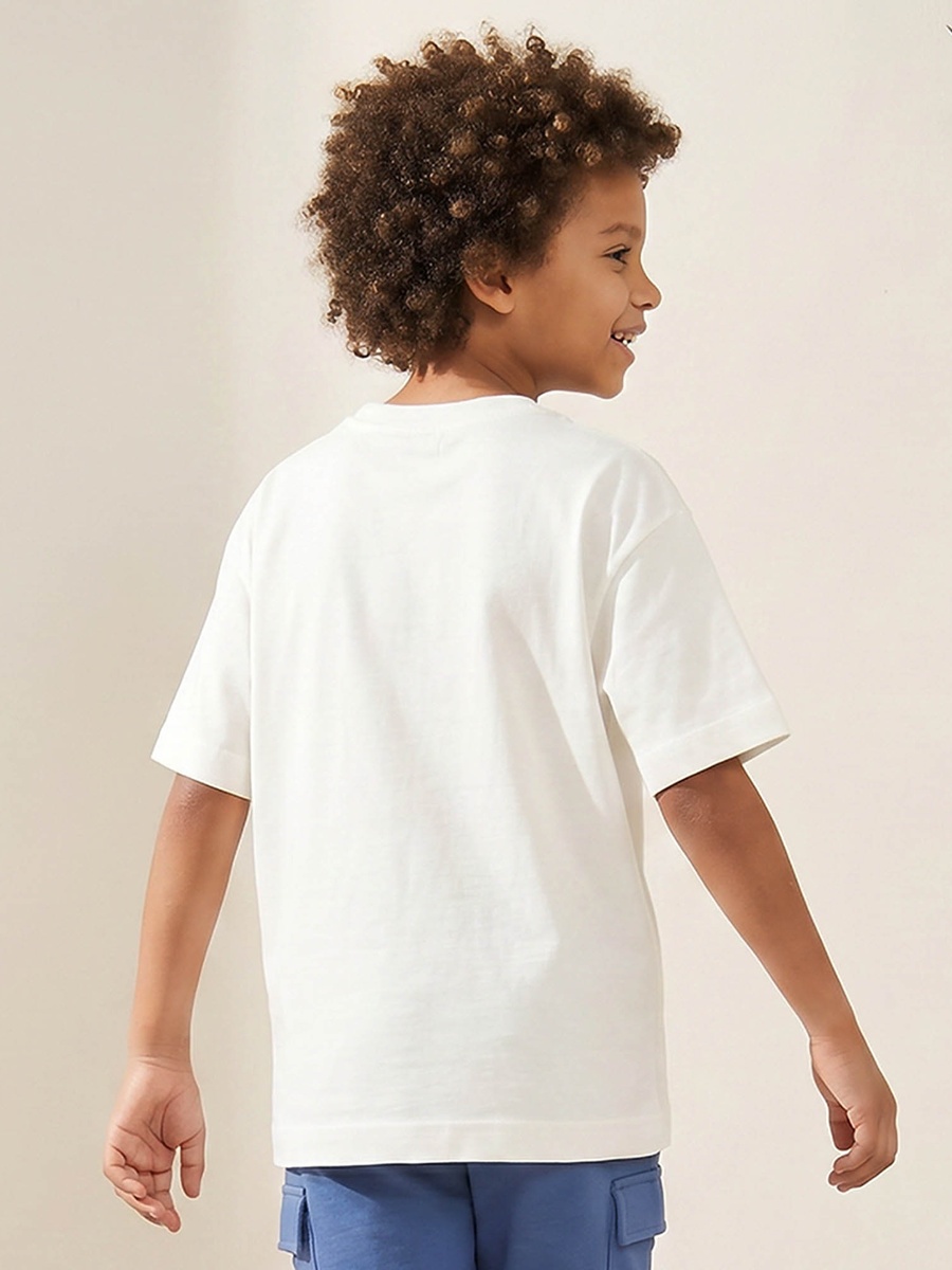 Crew Neck Short Sleeves T-Shirt and Shorts Set with Bag Applique