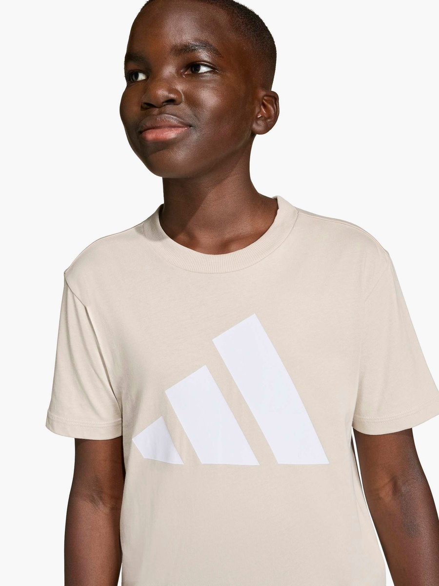 Crew Neck Short Sleeves T-Shirt and Shorts Set with Logo Print