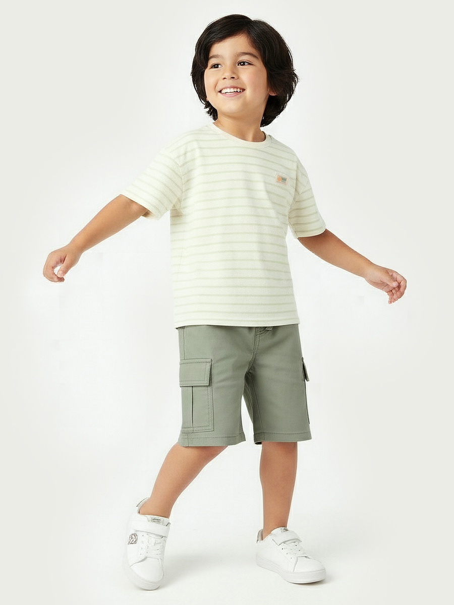 Knee Length Elasticated Drawstring Waist Cargo Shorts with Pockets