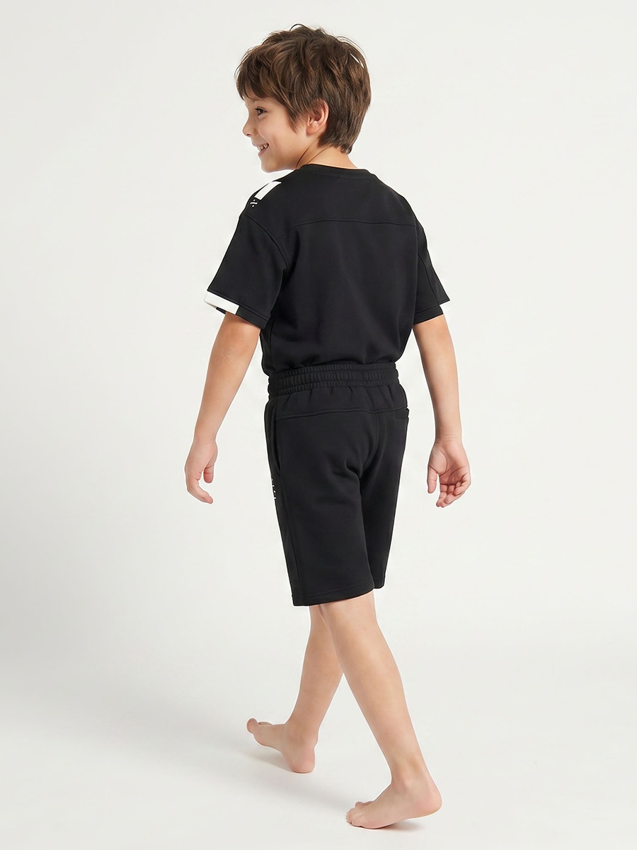 Knee-Length Drawstring Waist Shorts with Pockets