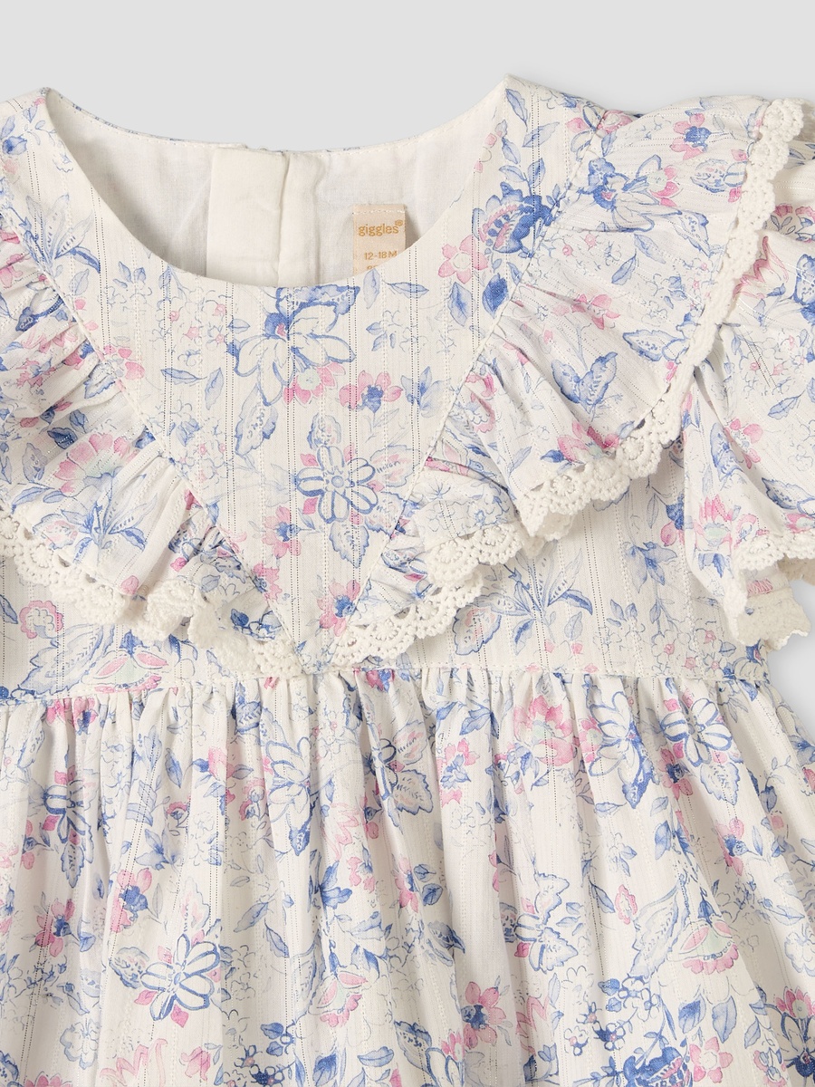 Round Neck Short Sleeves Knee-Length Dress with Floral Print