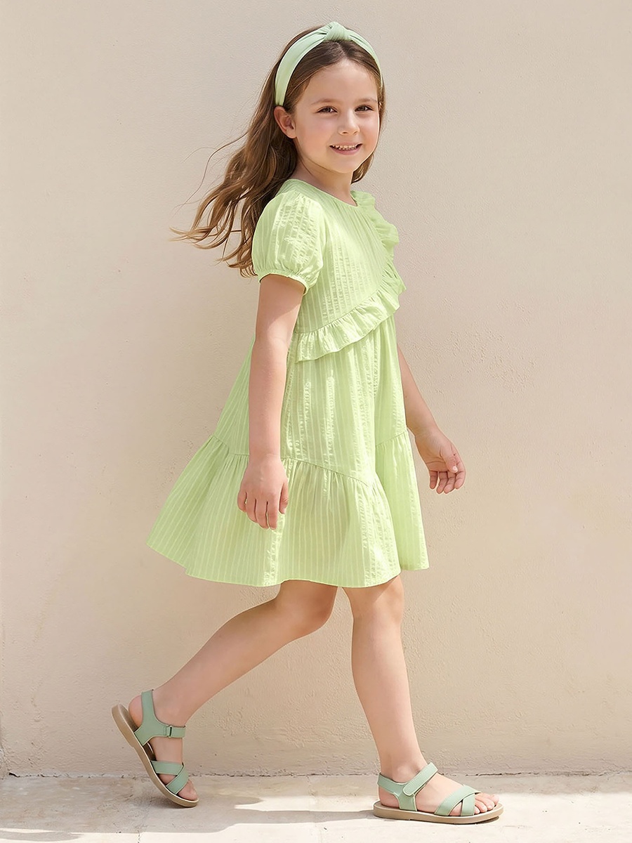 Round Neck Short Sleeves Knee Length Dress with Ruffles