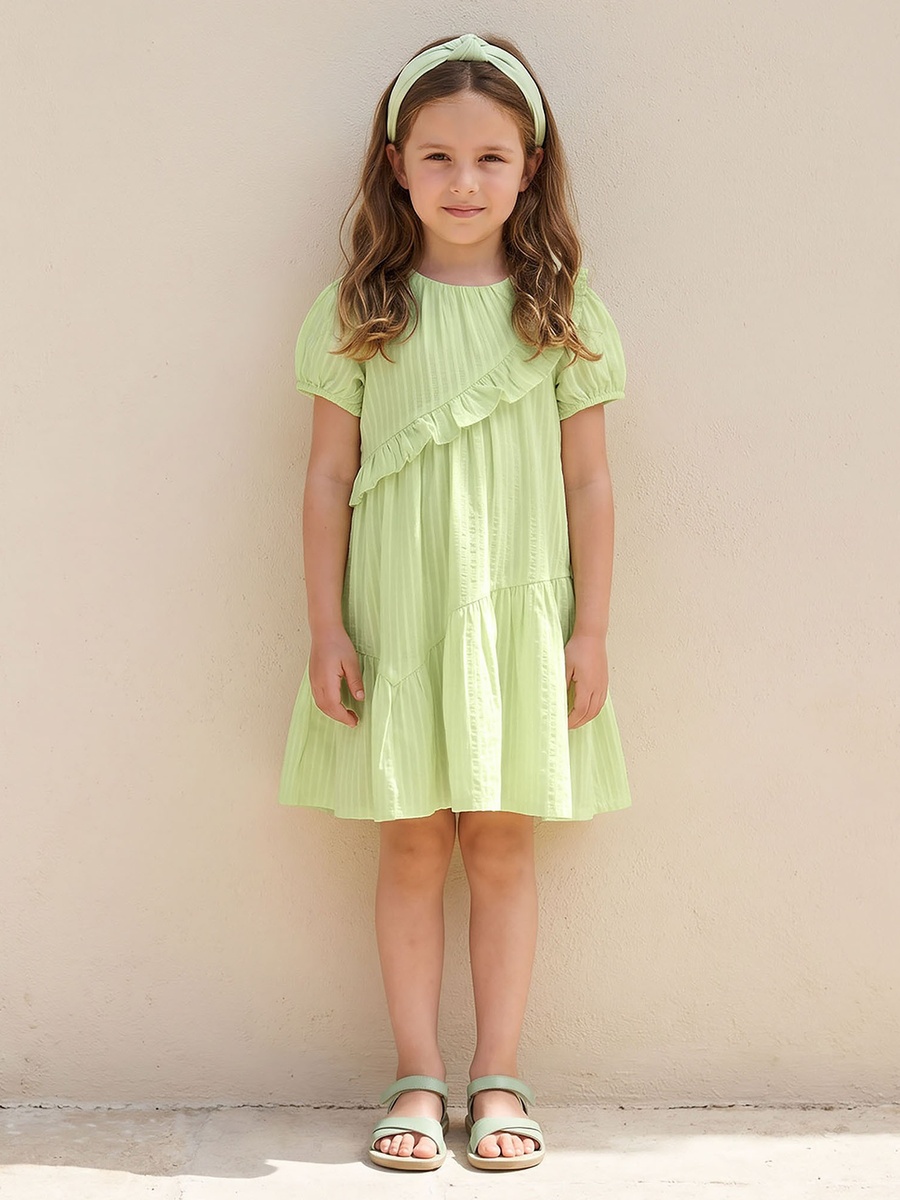 Round Neck Short Sleeves Knee Length Dress with Ruffles