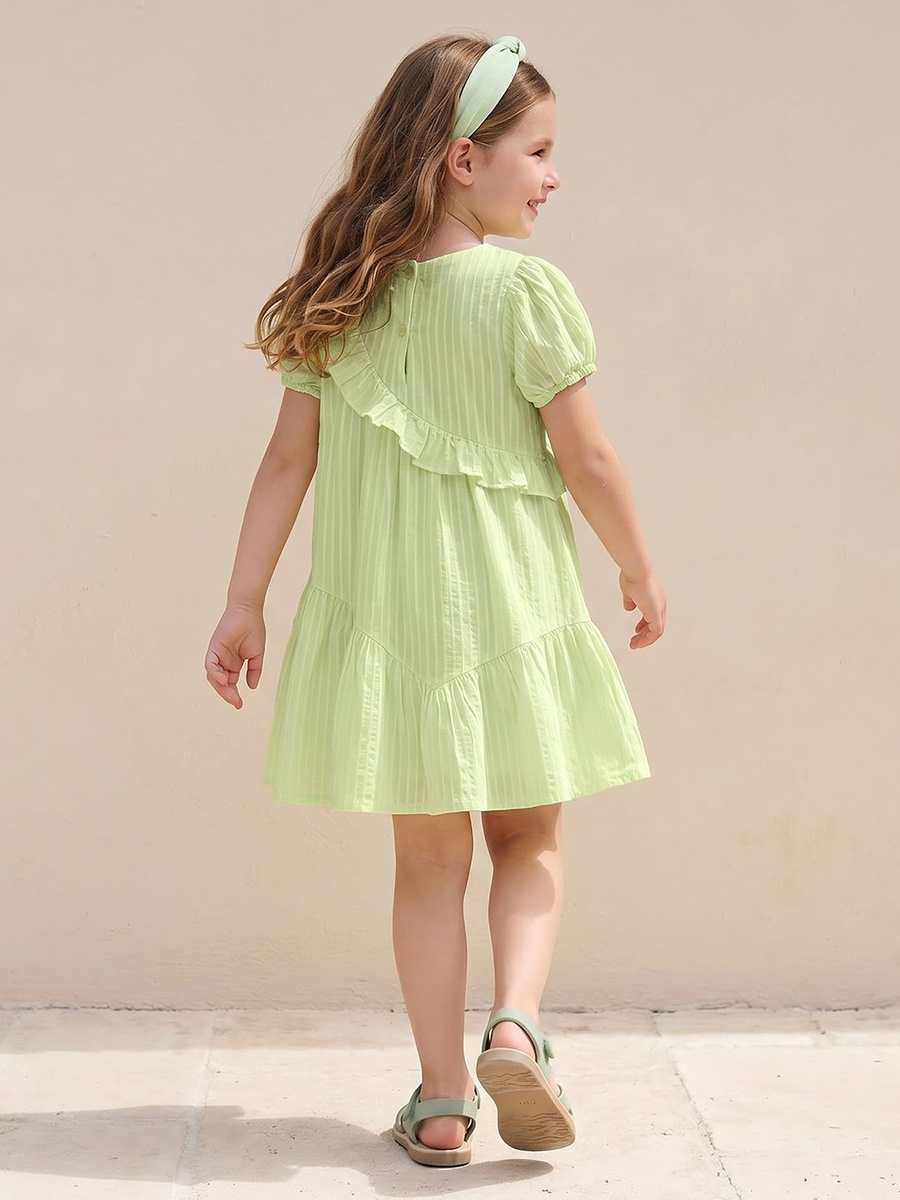 Round Neck Short Sleeves Knee Length Dress with Ruffles