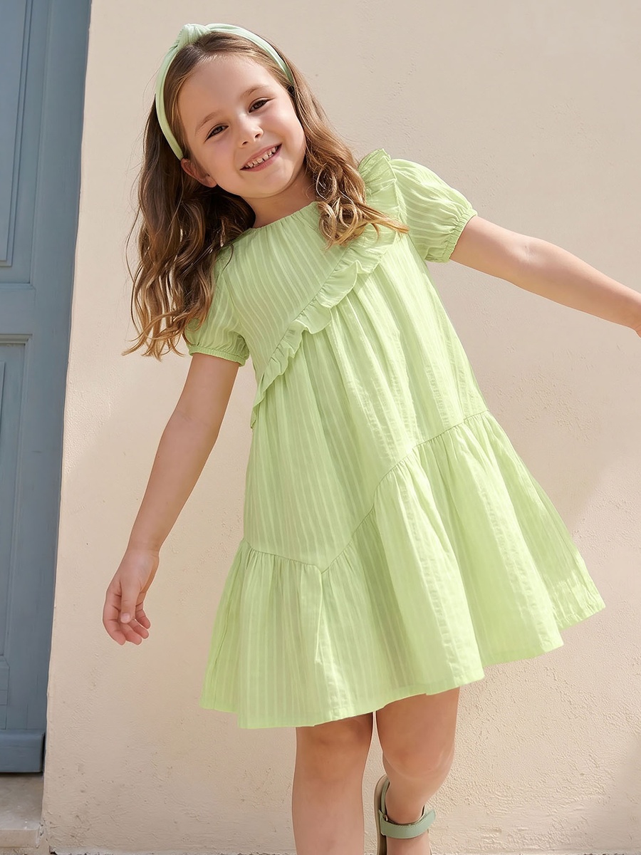 Round Neck Short Sleeves Knee Length Dress with Ruffles