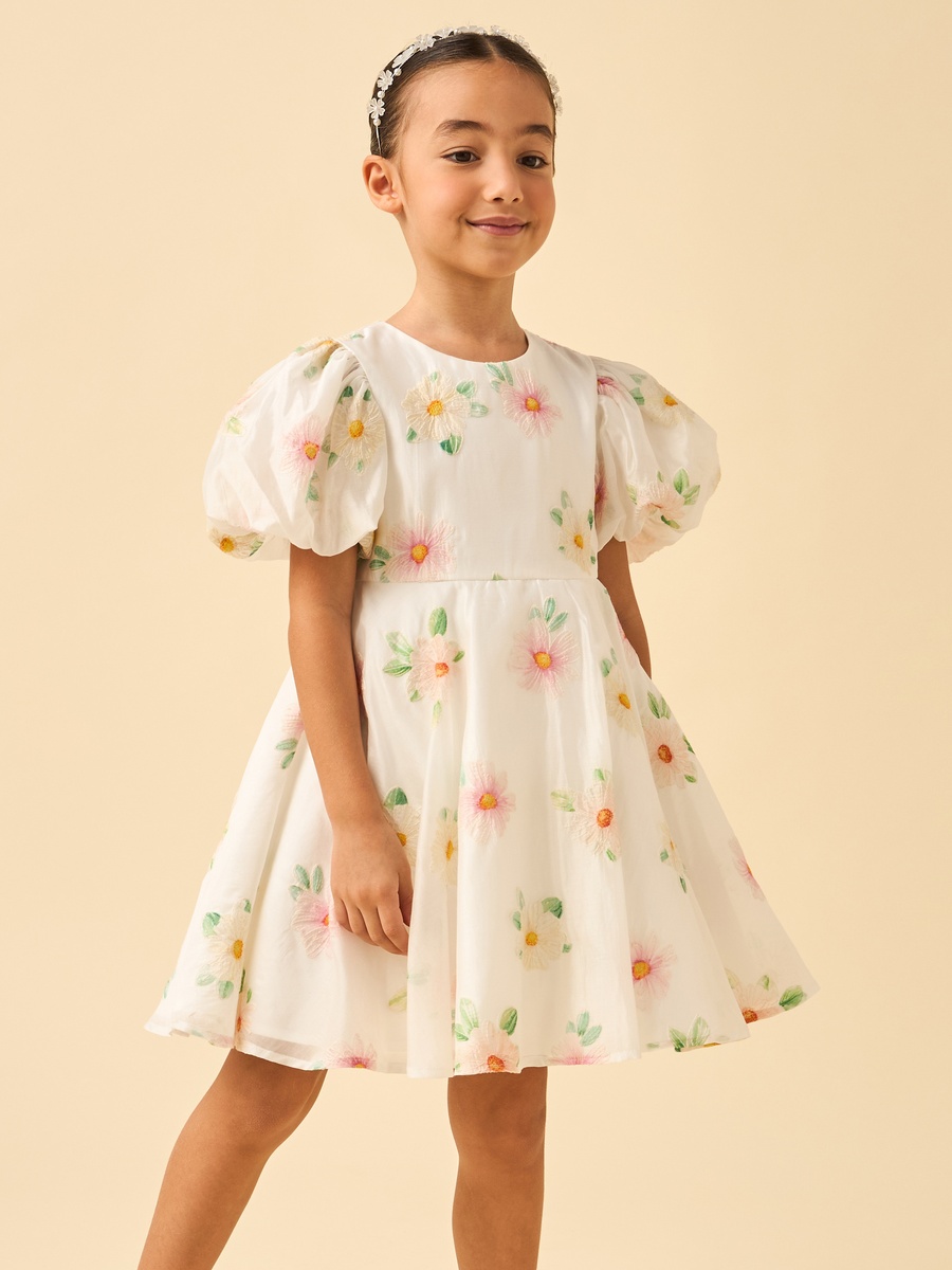 Round Neck Short Sleeves Knee Length A-Line Dress with Floral Embroidery