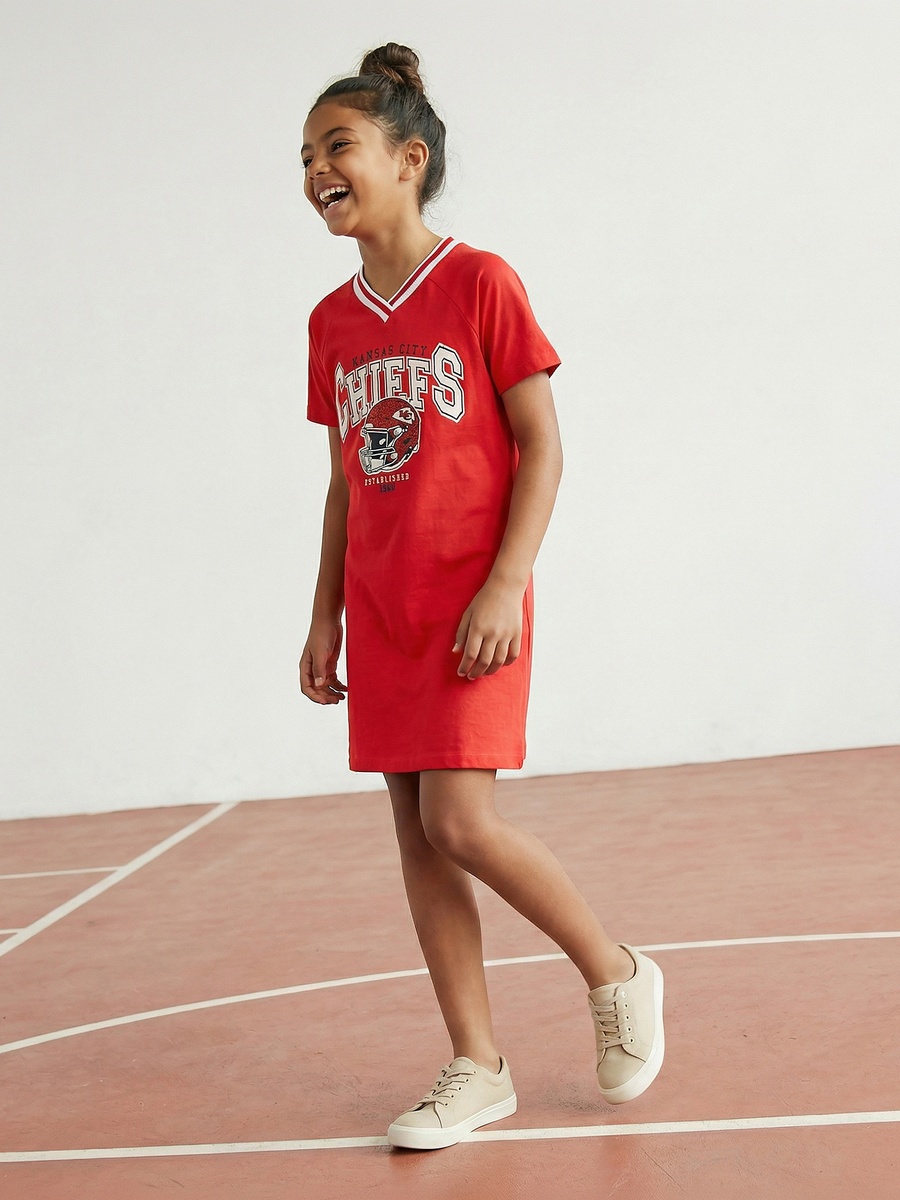 V Neck Short Sleeve Dress with Kansas City Chiefs Print
