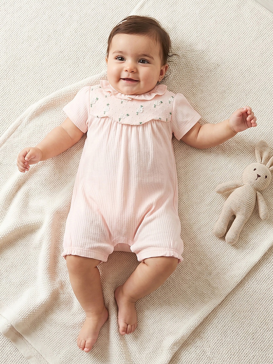 Round Neck Short Sleeves Romper with Snap Button Closure