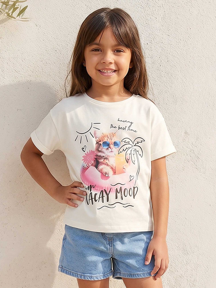 Crew Neck Short Sleeves T-Shirt with Graphic Print