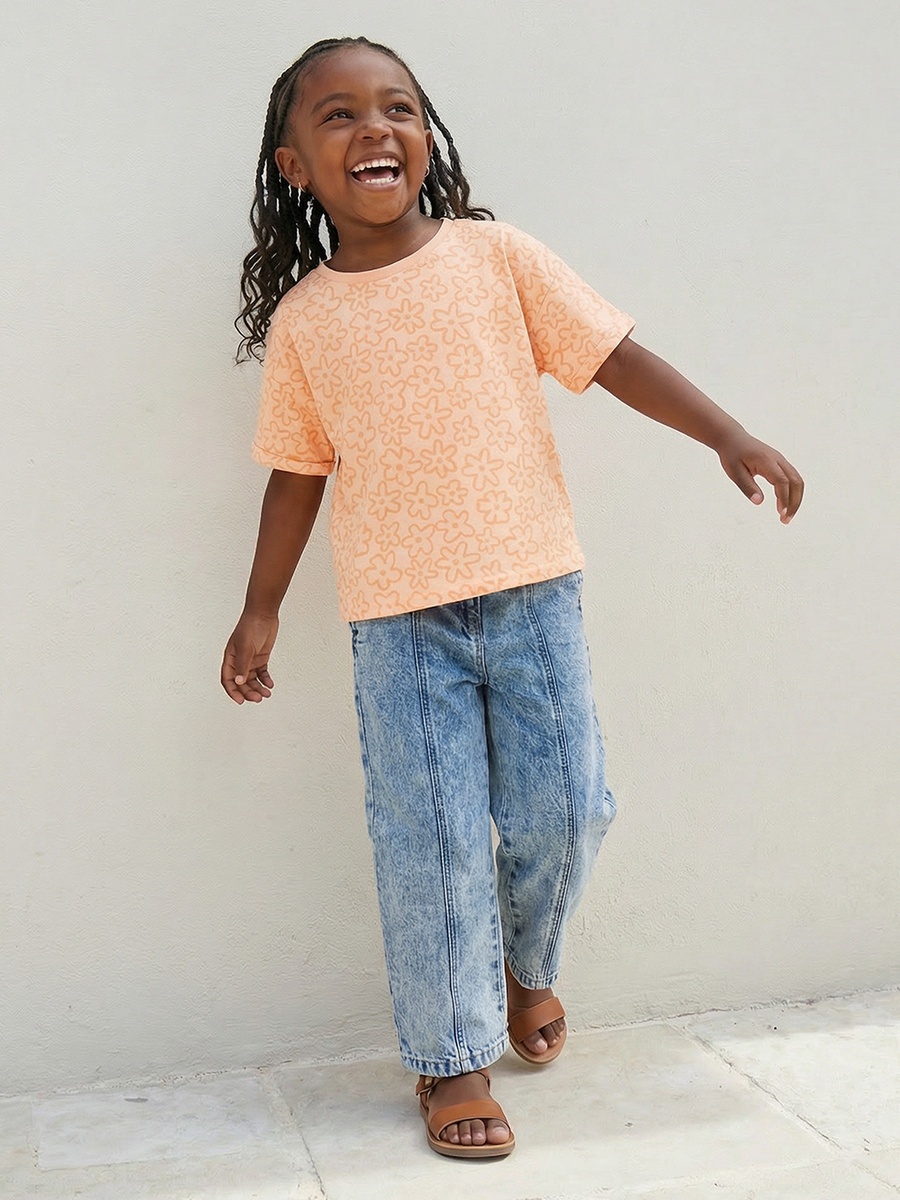 Round Neck Short Sleeves T-Shirt with Floral Print